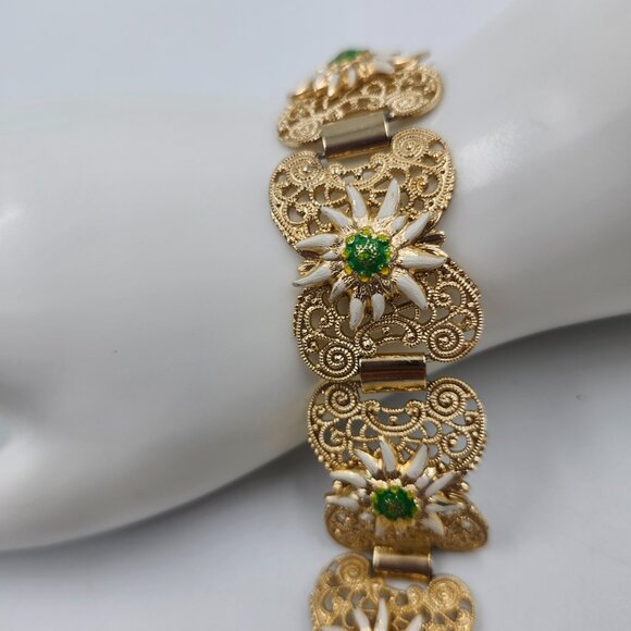 Gold, Green & White Bracelet - Picture 3 of 6